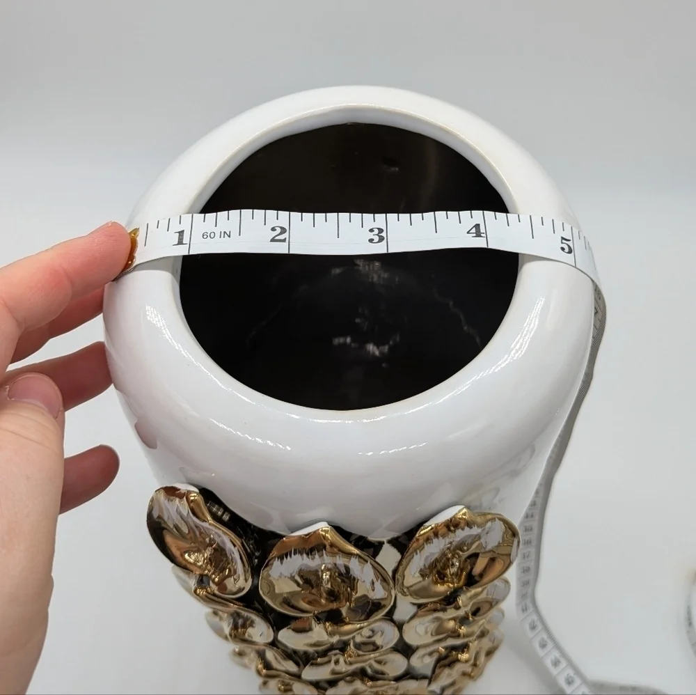 Kya Home Decor white gold flower petal large ceramic vase